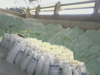 明鑫供水材料厂 专业硫酸亚铁生产厂家，优质化工原料直供